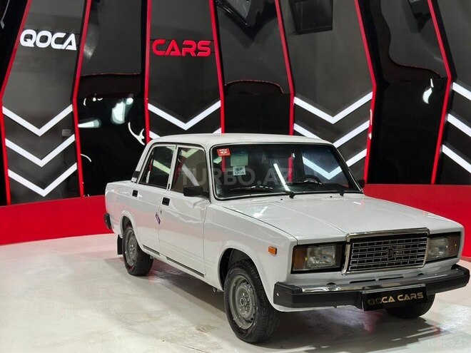 LADA (VAZ) 2107