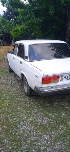 LADA (VAZ) 2107