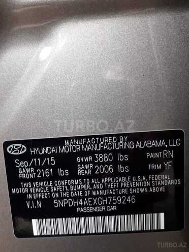 Hyundai Elantra 2015, 139,200 km - 1.8 l - Masallı