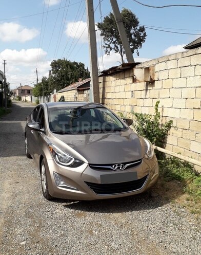 Hyundai Elantra 2015, 139,200 km - 1.8 l - Masallı