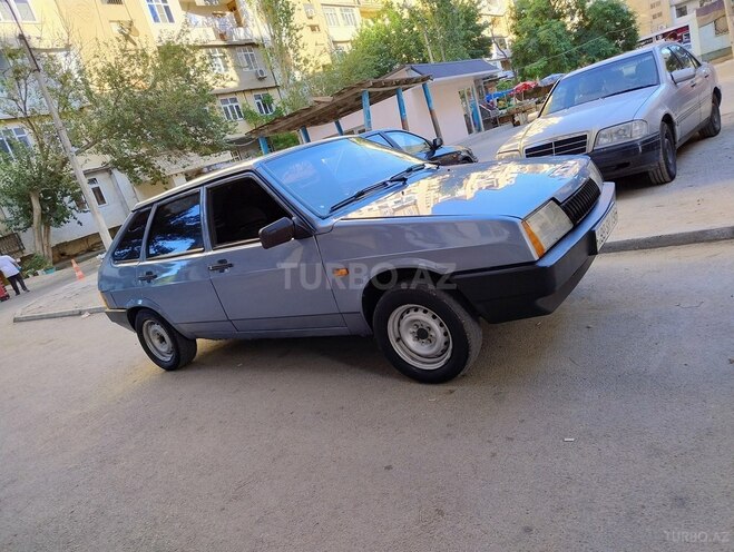 LADA (VAZ) 2109