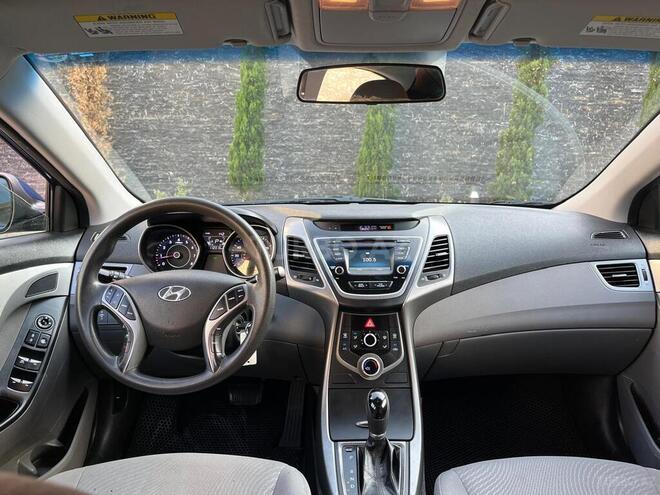 Hyundai Elantra 2015, 182,661 km - 1.8 l - Bakı