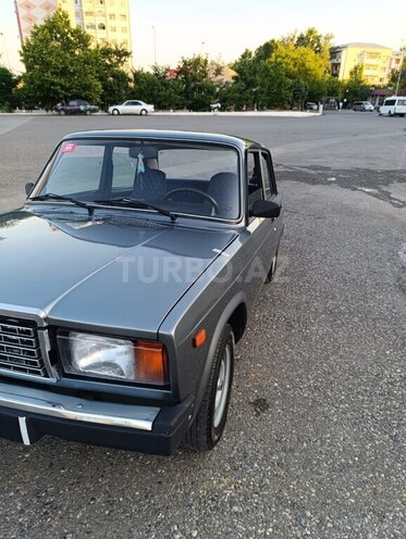 LADA (VAZ) 2107