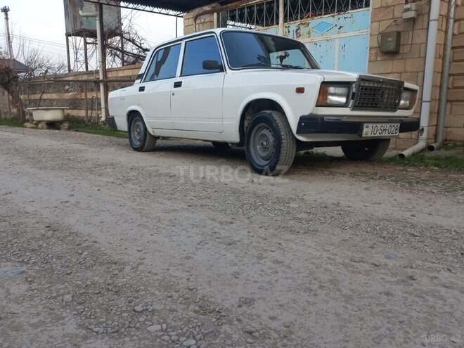 LADA (VAZ) 2107