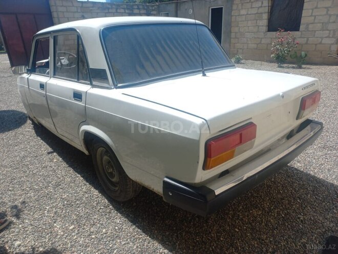 LADA (VAZ) 2107