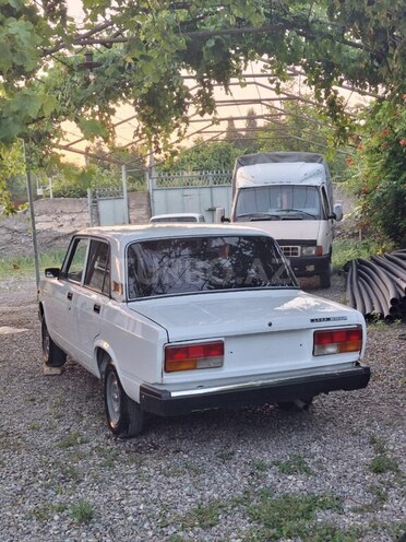 LADA (VAZ) 2107