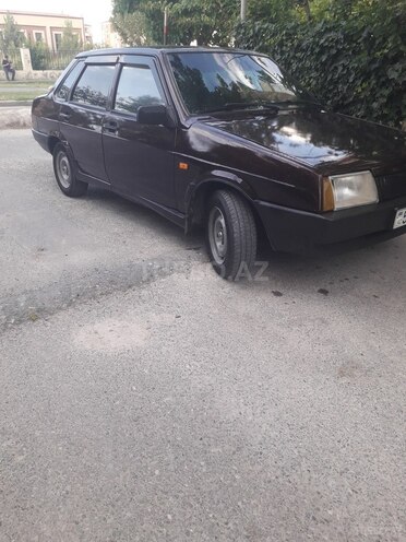 LADA (VAZ) 21099