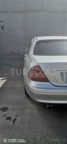 Mercedes C 200