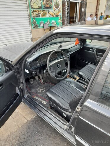 Mercedes 190 1991, 134,770 km - 2.5 l - Şirvan