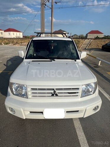 Mitsubishi Pajero io 2000, 203,300 km - 1.8 л - Bakı
