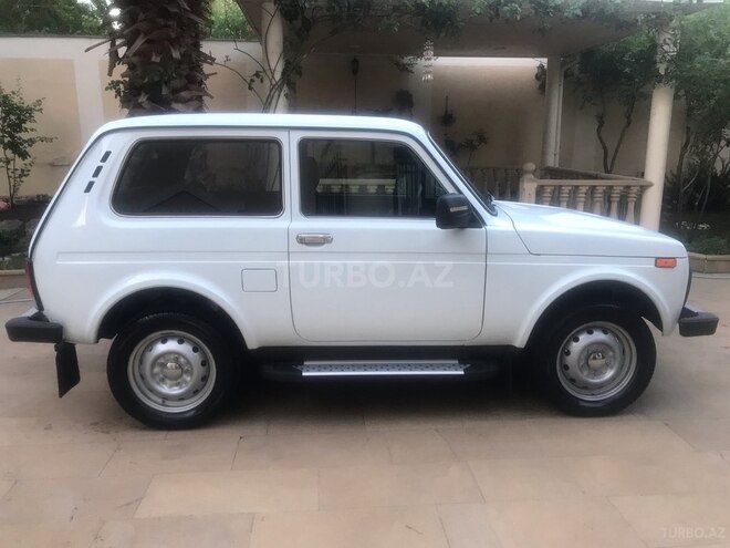 LADA (VAZ) Niva