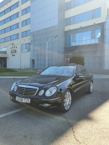 Mercedes E 220