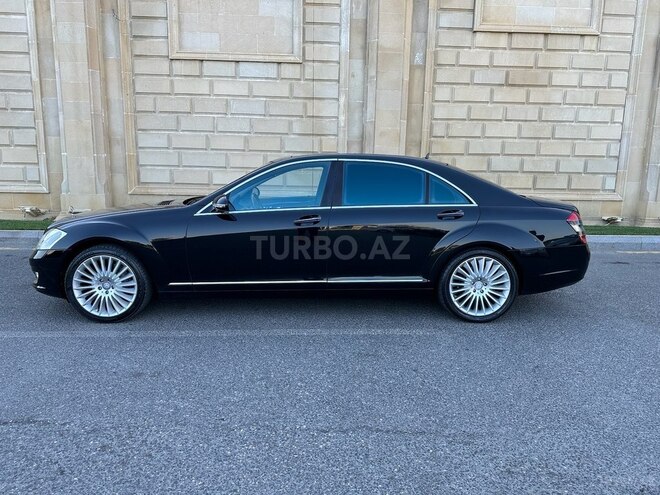 Mercedes S 500