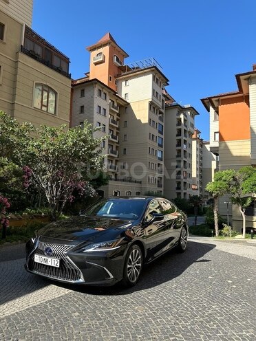 Lexus ES 300h