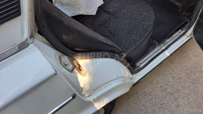 LADA (VAZ) 2106 1987, 65,000 km - 1.6 l - Qazax