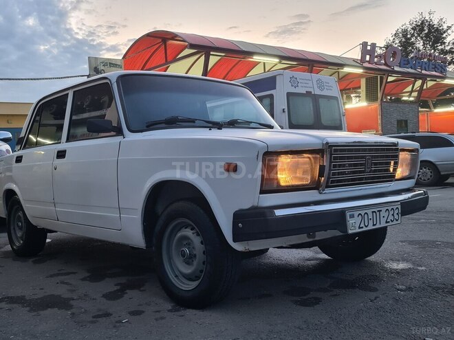 LADA (VAZ) 2107