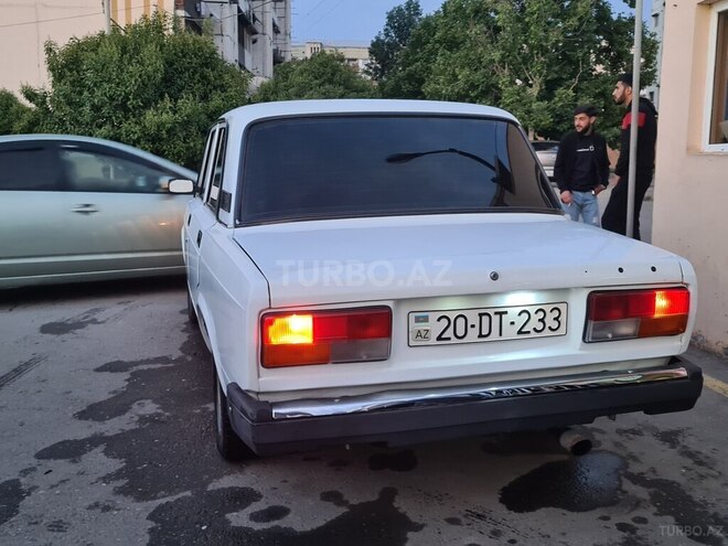 LADA (VAZ) 2107