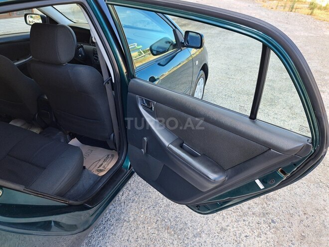 Toyota Corolla 2005, 235,000 km - 1.4 l - Bakı