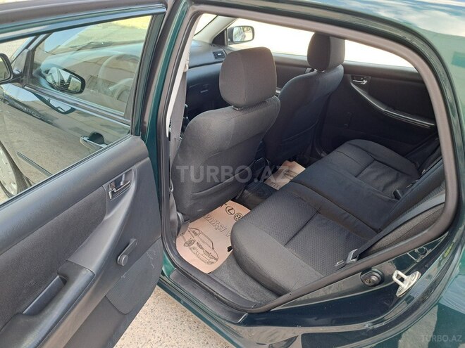 Toyota Corolla 2005, 235,000 km - 1.4 l - Bakı