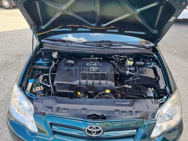 Toyota Corolla 2005, 235,000 km - 1.4 l - Bakı