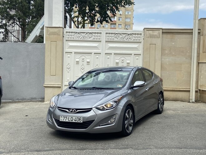 Hyundai Elantra