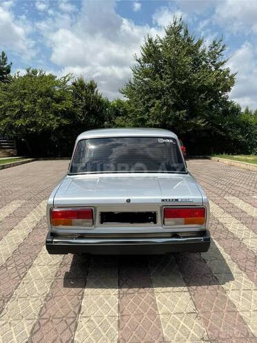 LADA (VAZ) 2107