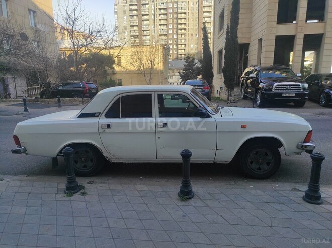 GAZ 3102