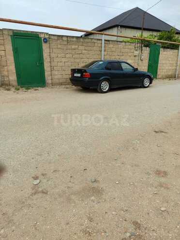 BMW 318 1995, 341,653 km - 1.8 л - Sumqayıt