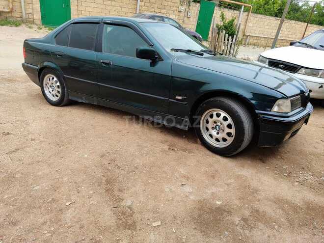 BMW 318 1995, 341,653 km - 1.8 л - Sumqayıt