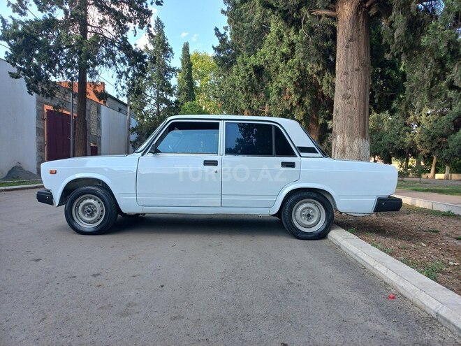 LADA (VAZ) 2107