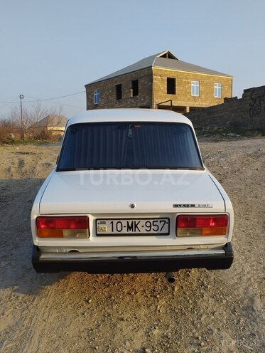 LADA (VAZ) 2107