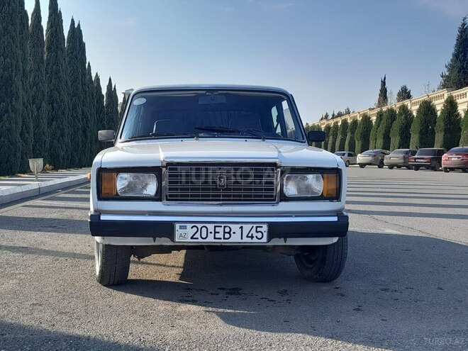 LADA (VAZ) 2107