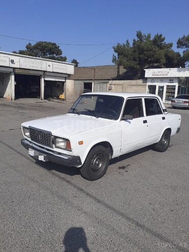 LADA (VAZ) 2107