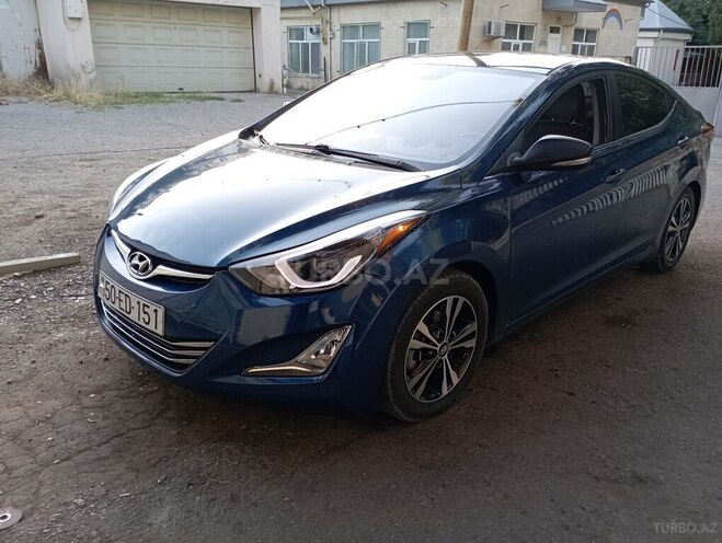 Hyundai Elantra