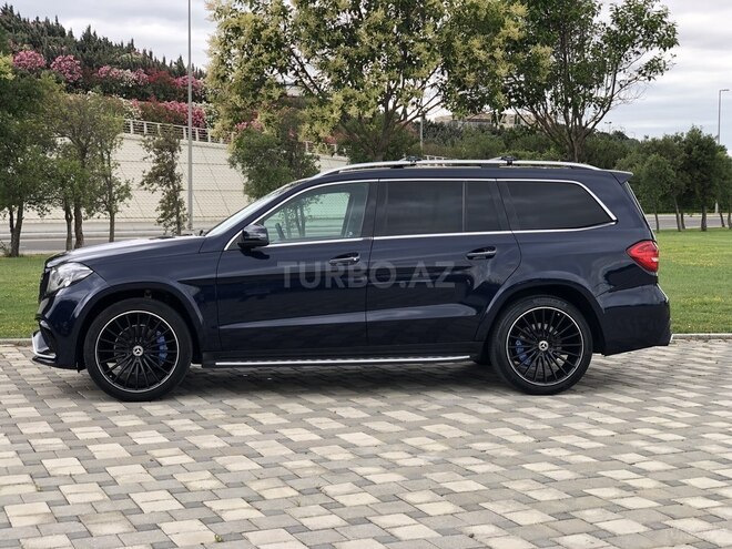 Mercedes GLS 450 4MATIC