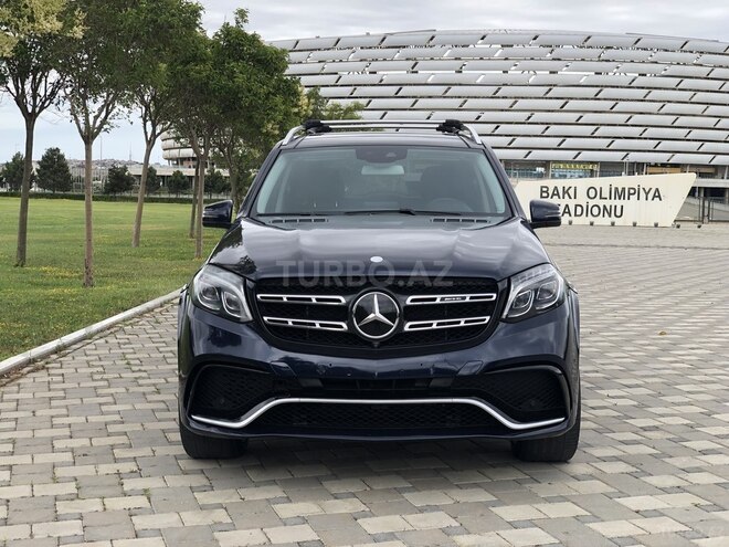 Mercedes GLS 450 4MATIC