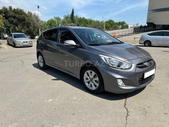 Hyundai Accent