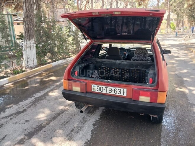 LADA (VAZ) 2108