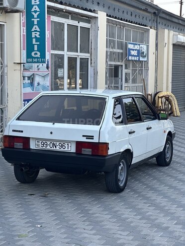 LADA (VAZ) 2109