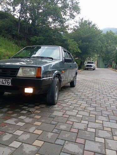 LADA (VAZ) 21099