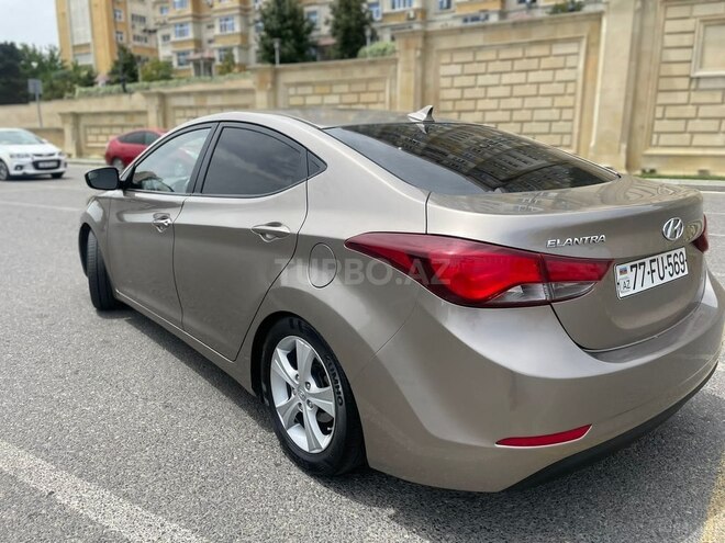Hyundai Elantra 2014, 178,637 km - 1.8 l - Bakı