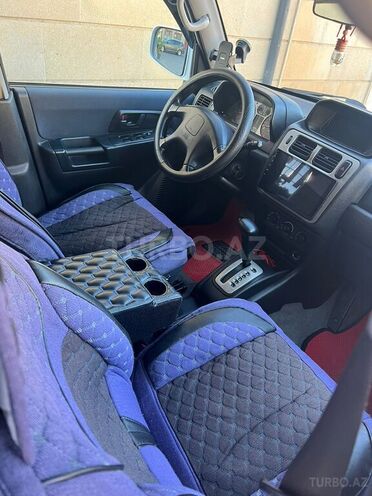 Mitsubishi Pajero io 2000, 203,300 km - 1.8 л - Bakı