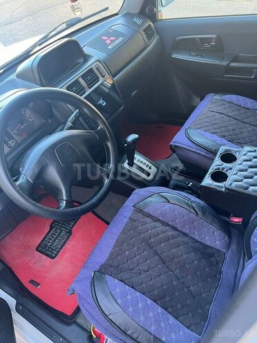 Mitsubishi Pajero io 2000, 203,300 km - 1.8 л - Bakı