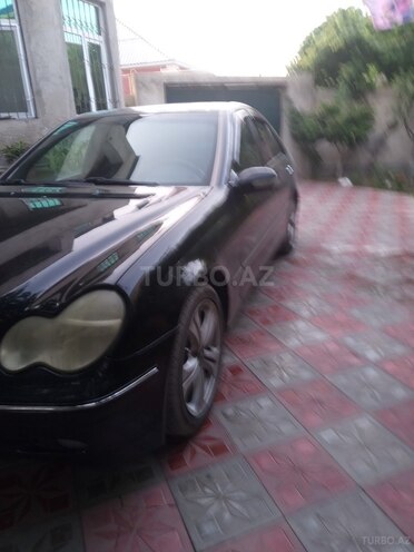 Mercedes C 240 2002, 627,738 km - 2.6 l - Sumqayıt