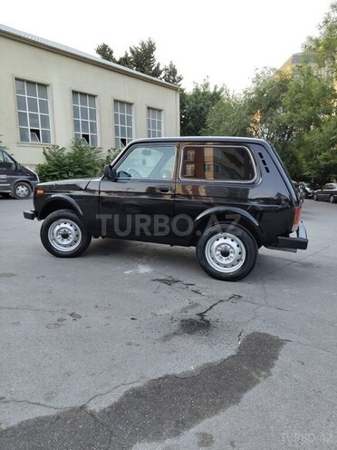 LADA (VAZ) Niva