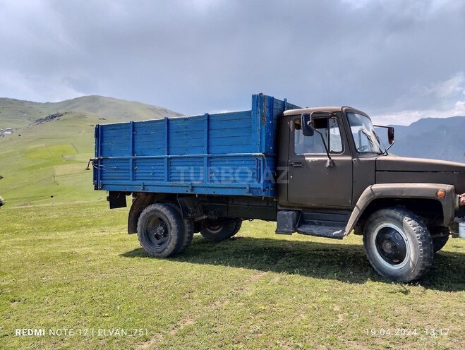 GAZ  1993, 246,000 km - 4.3 l - Lerik