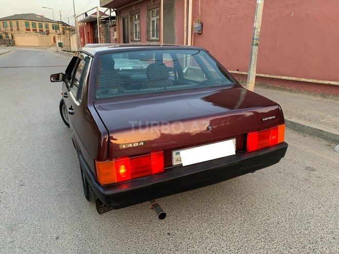 LADA (VAZ) 21099