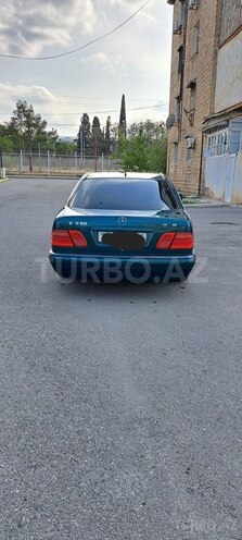 Mercedes E 230 1997, 337,000 km - 2.3 l - Gəncə