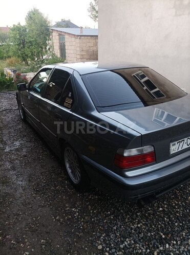 BMW 320 1993, 247,956 km - 2.0 l - Xaçmaz