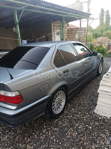 BMW 320 1993, 247,956 km - 2.0 l - Xaçmaz